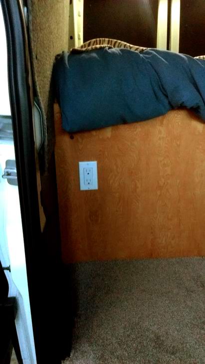 Van power Plug to charge batteries